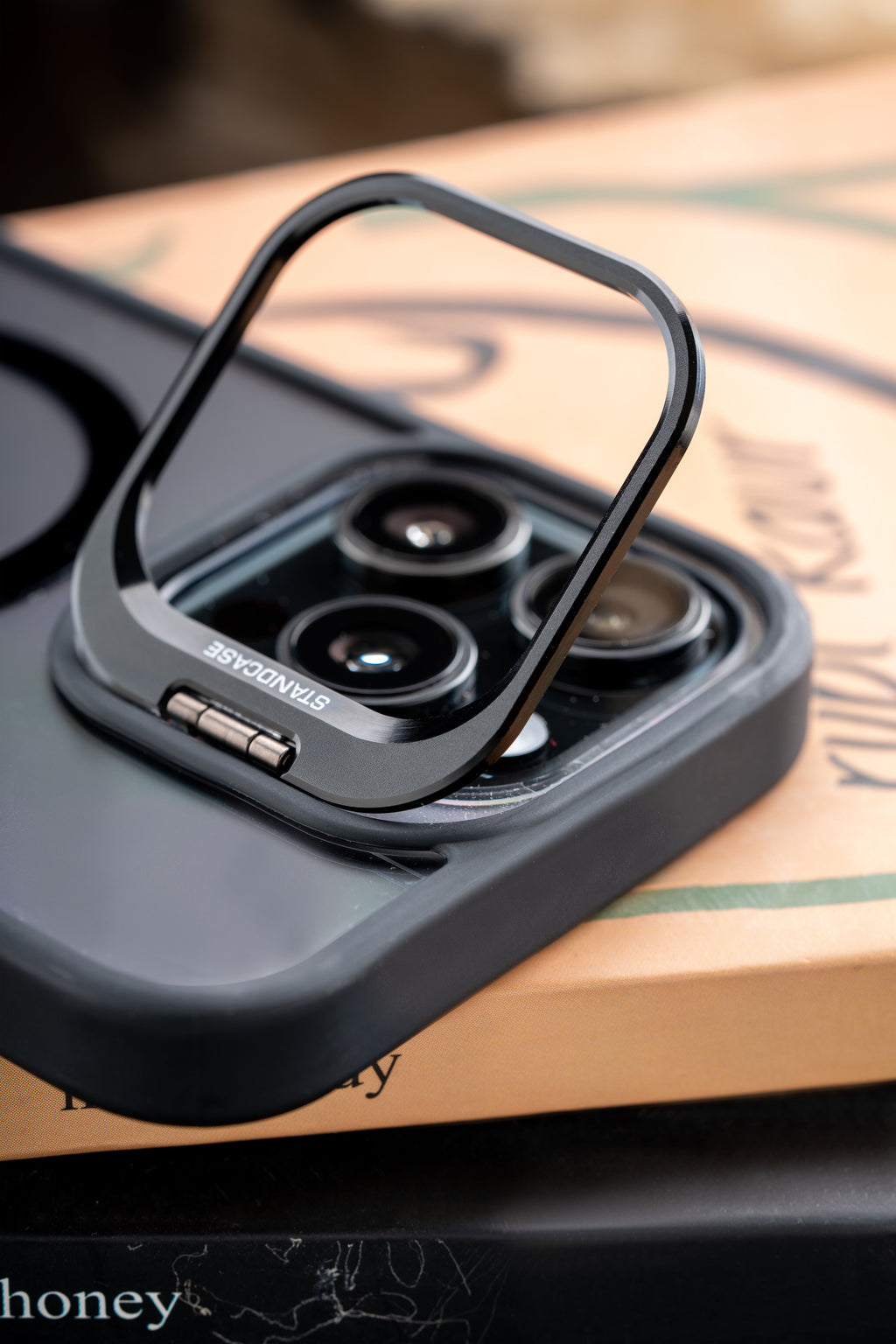 Metallic Camera Stand Case